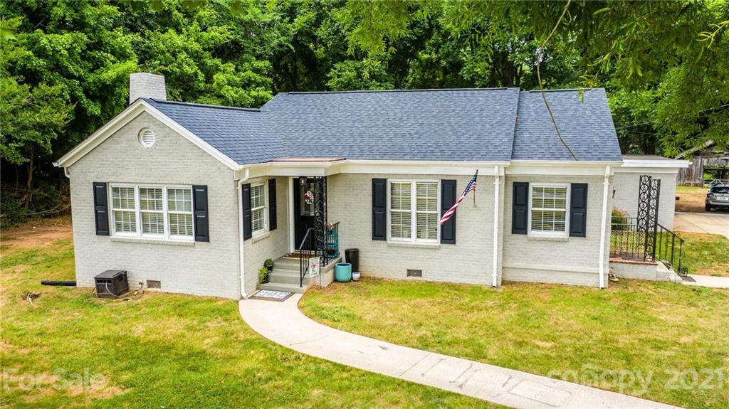 2831 Spencer Road Conover, NC 28613 - Photo 1 of 48 Gallery Image 1