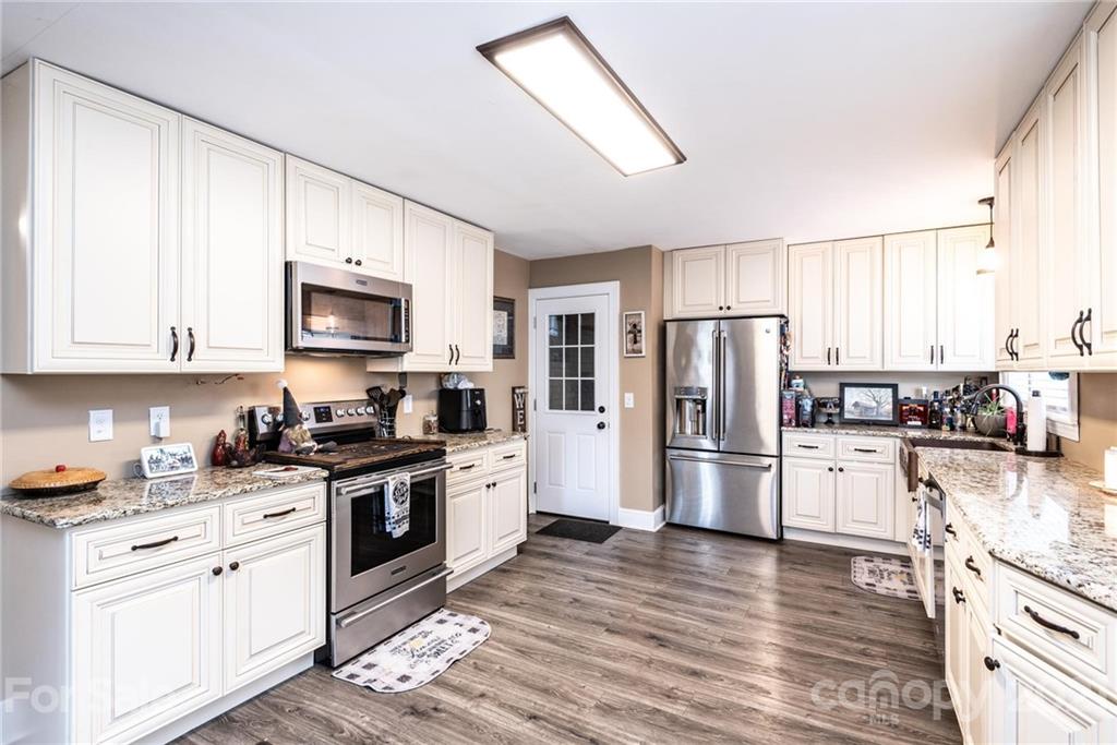 2831 Spencer Road Conover, NC 28613 - Photo 27 of 48 Gallery Image 27