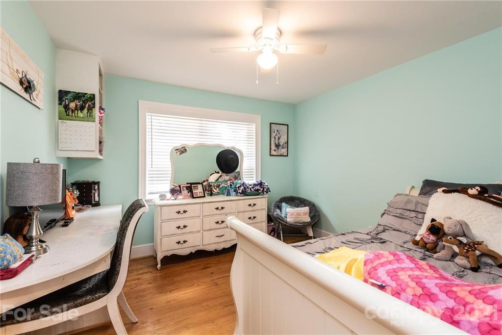 2831 Spencer Road Conover, NC 28613 - Photo 31 of 48 Gallery Image 31