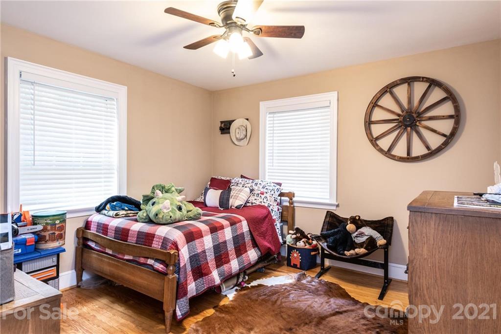 2831 Spencer Road Conover, NC 28613 - Photo 34 of 48 Gallery Image 34