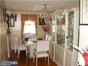9951 Medway Road Philadelphia, PA 19115 - Photo 3 of 10 Dining Room