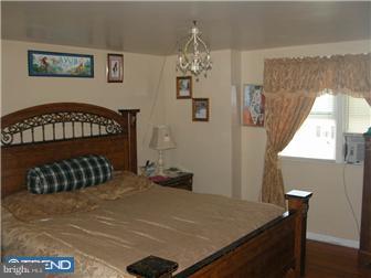 9951 Medway Road Philadelphia, PA 19115 - Photo 5 of 10 Bedroom - Main