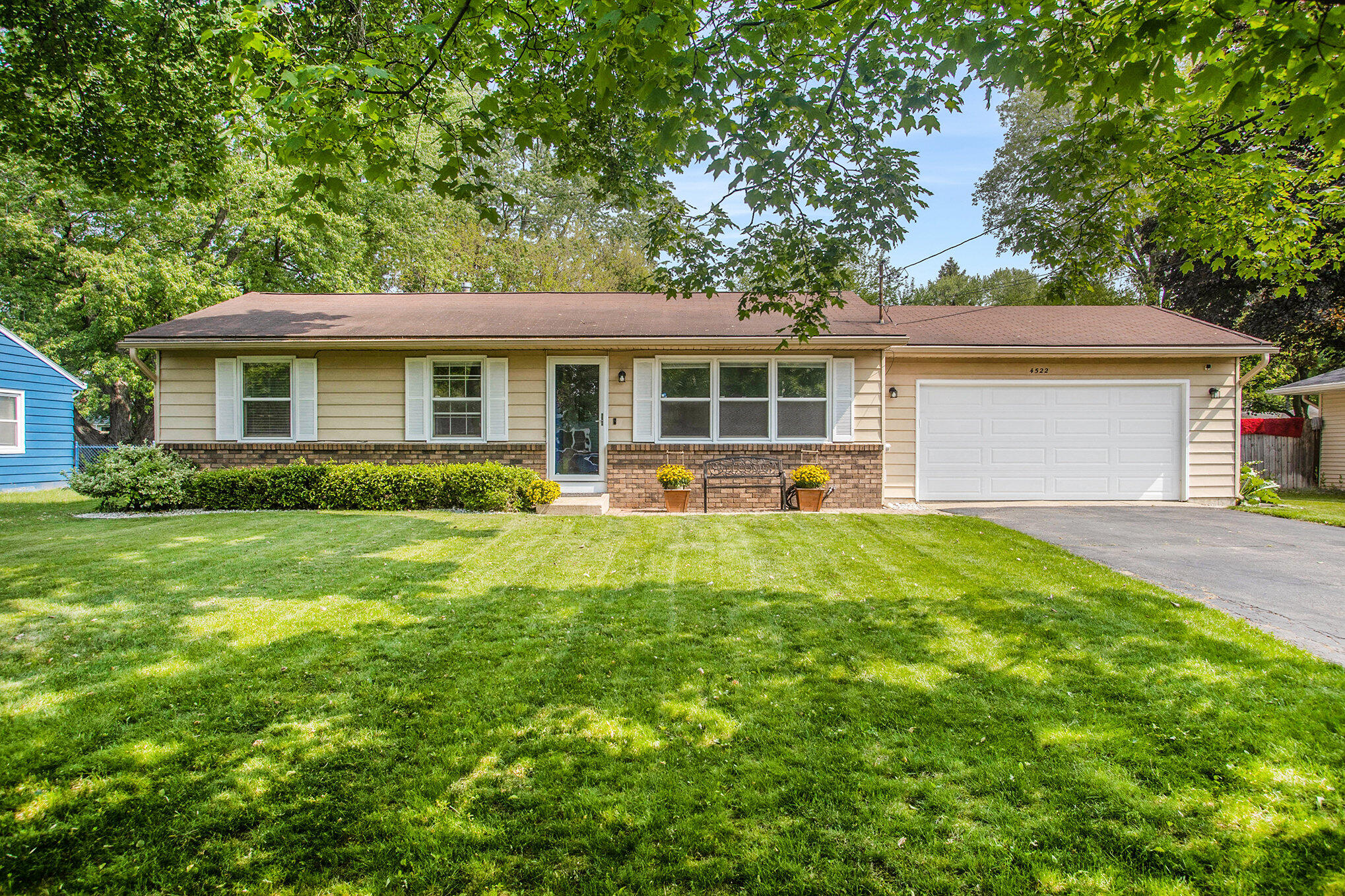 4522 Eventide Avenue Kalamazoo, MI 49009 - Photo 1 of 25 Front