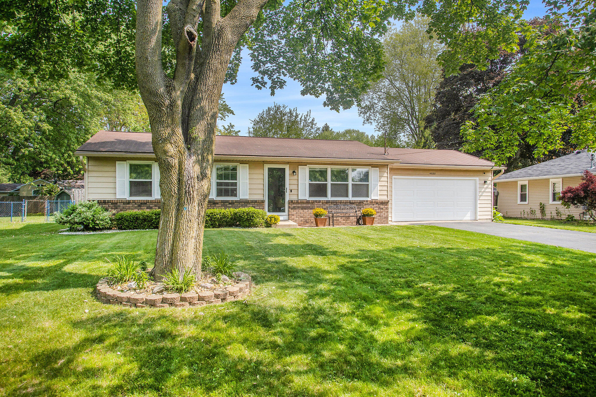 4522 Eventide Avenue Kalamazoo, MI 49009 - Photo 2 of 25 Front