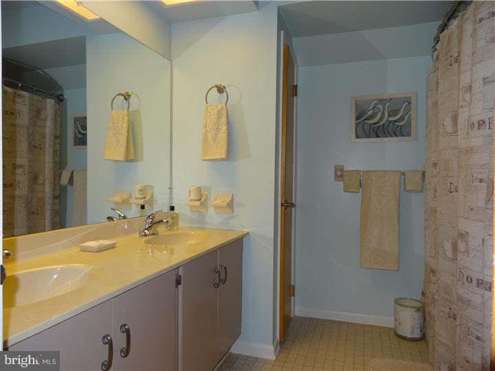 5 Woodbrook Road Voorhees, NJ 08043 - Photo 20 of 25 Bathroom