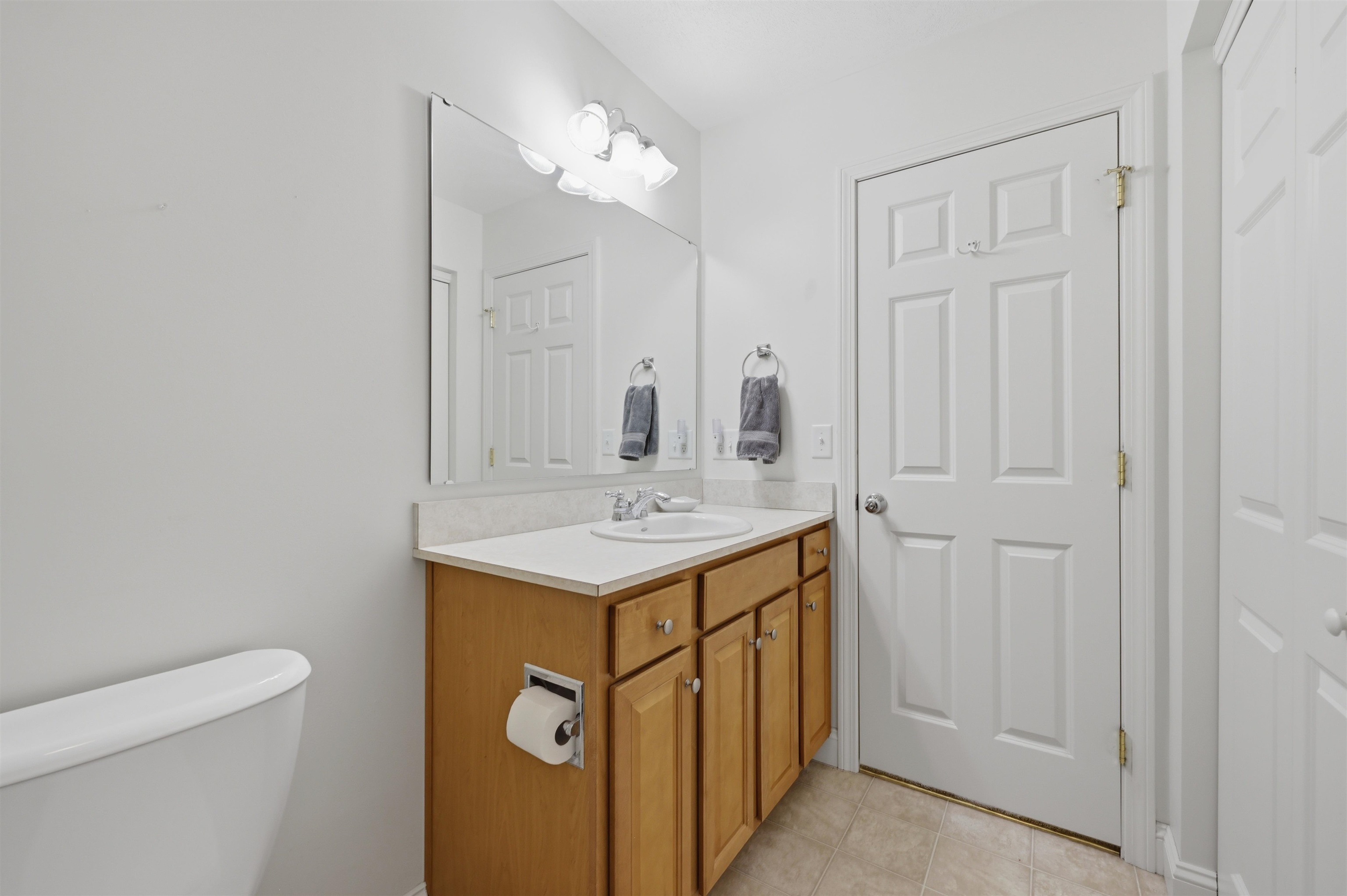 56 Hall Road Fremont, NH 03044 - Photo 22 of 39