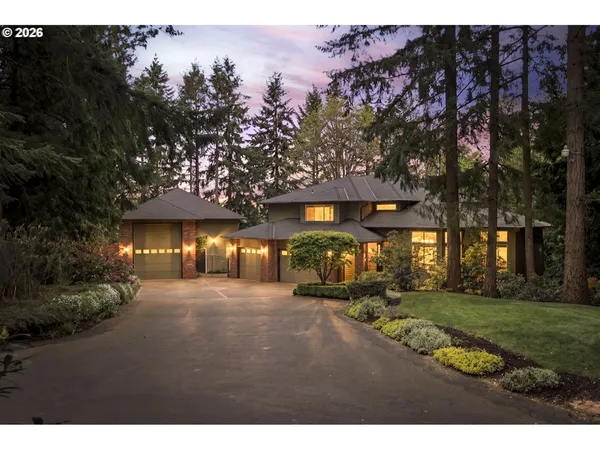 $1,225,000 | 11930 Southeast Mt Scott Boulevard, Happy Valley, OR 97086