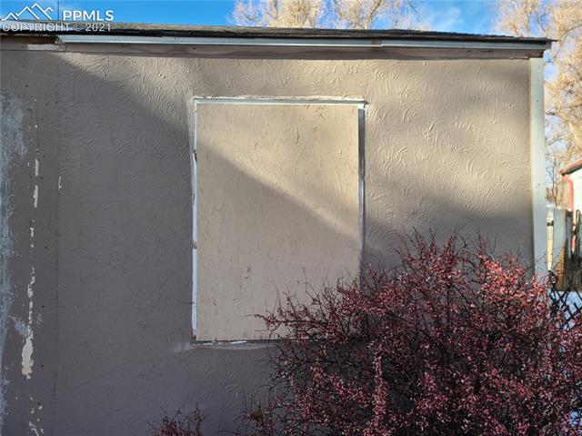 806 Alexander Road Colorado Springs, CO 80909 - Photo 3 of 8 Gallery Image 3