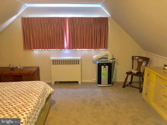93 Indian Red Road Levittown, PA 19057 - Photo 10 of 12 Gallery Image 10