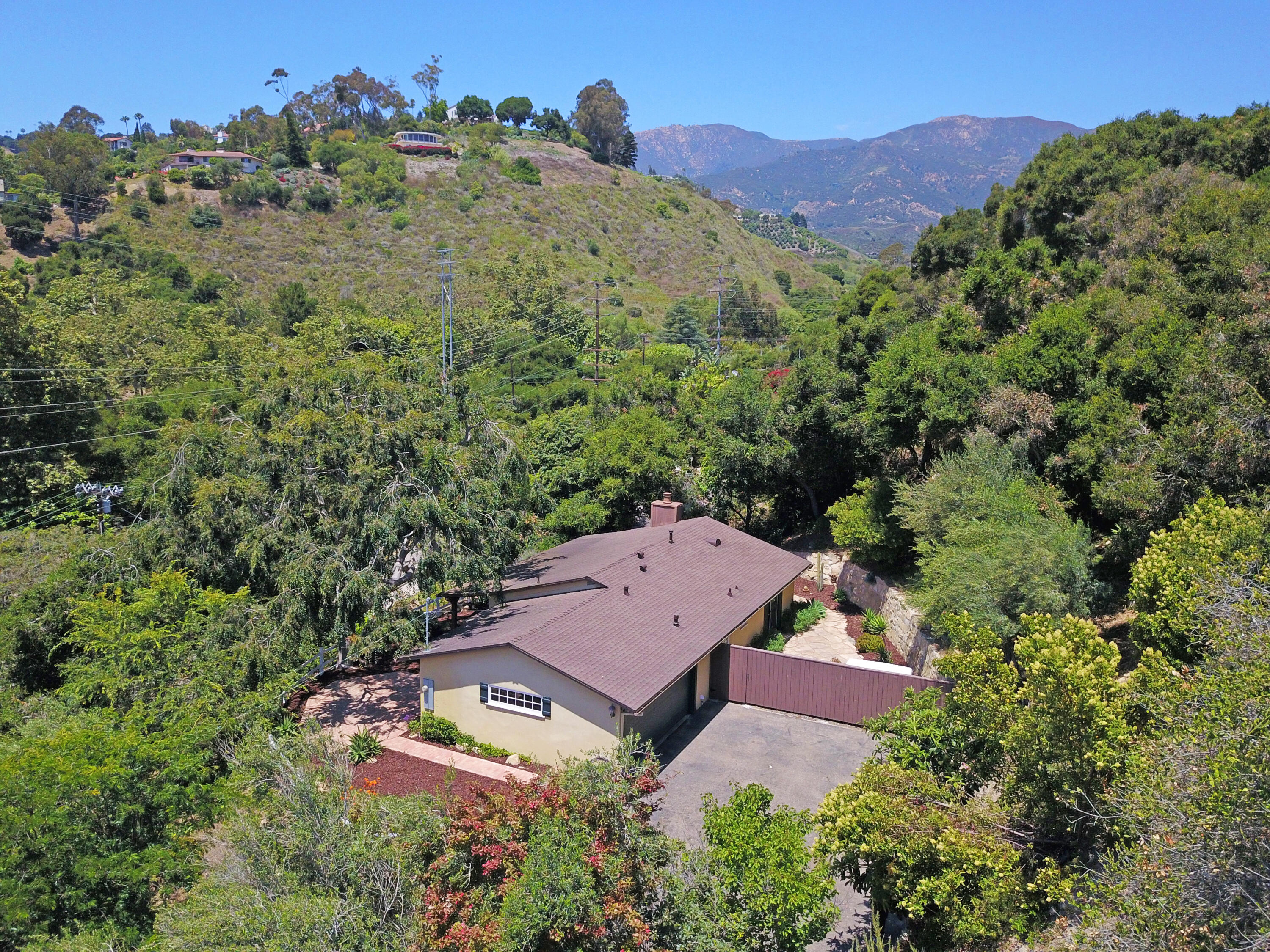 1390 Sycamore Canyon Road, Santa Barbara, CA 93103 Compass