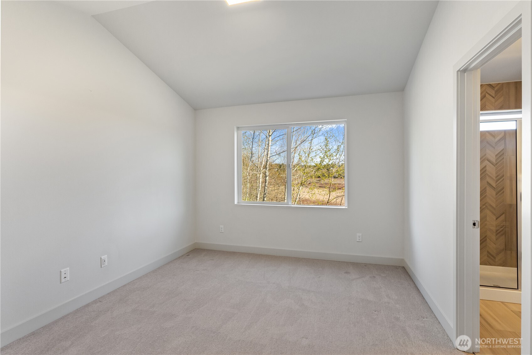 17905 35th Avenue Southeast, Unit B4 Bothell, WA 98012 - Photo 10 of 28