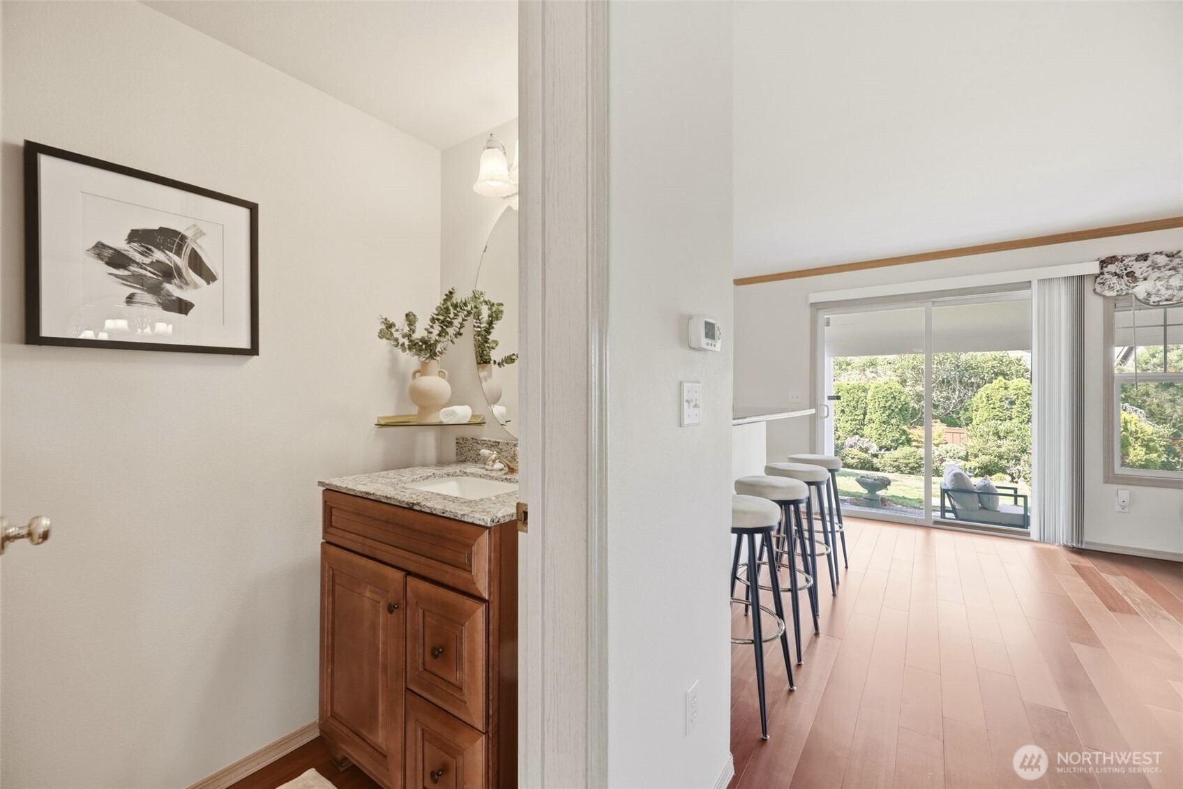 277 Edmonds Avenue Southeast Renton, WA 98056 - Photo 10 of 40 Gallery Image 10