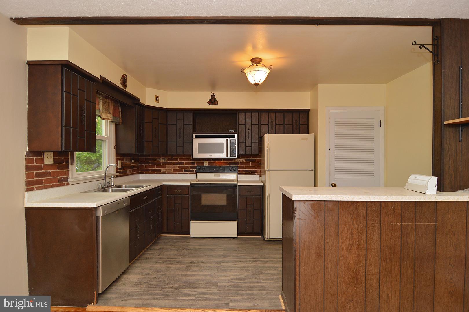 164 Icedale Road Honey Brook, PA 19344 - Photo 17 of 43 Gallery Image 17