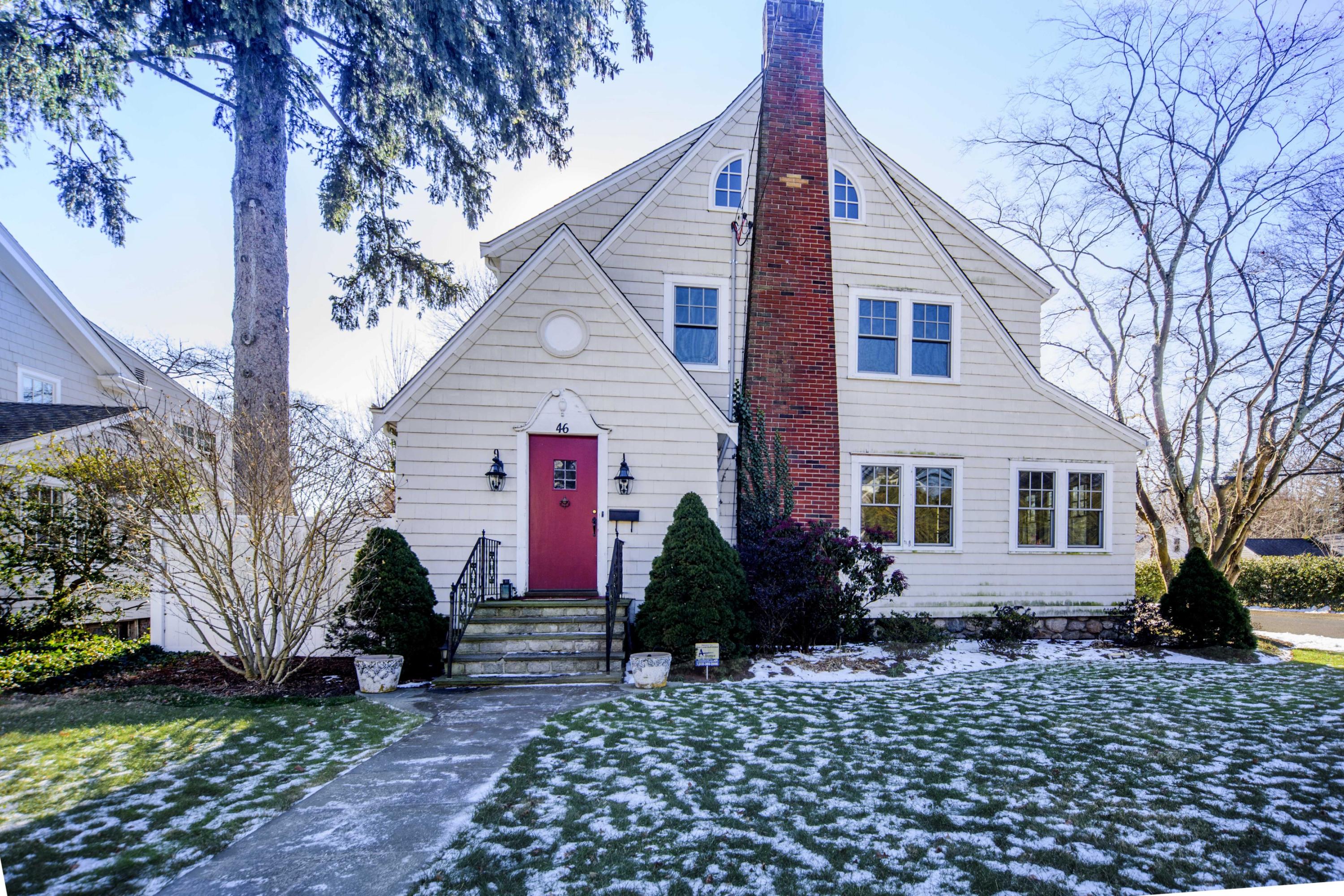 46 Middlesex Road Darien, CT 06820 - Photo 1 of 19 99169054-1