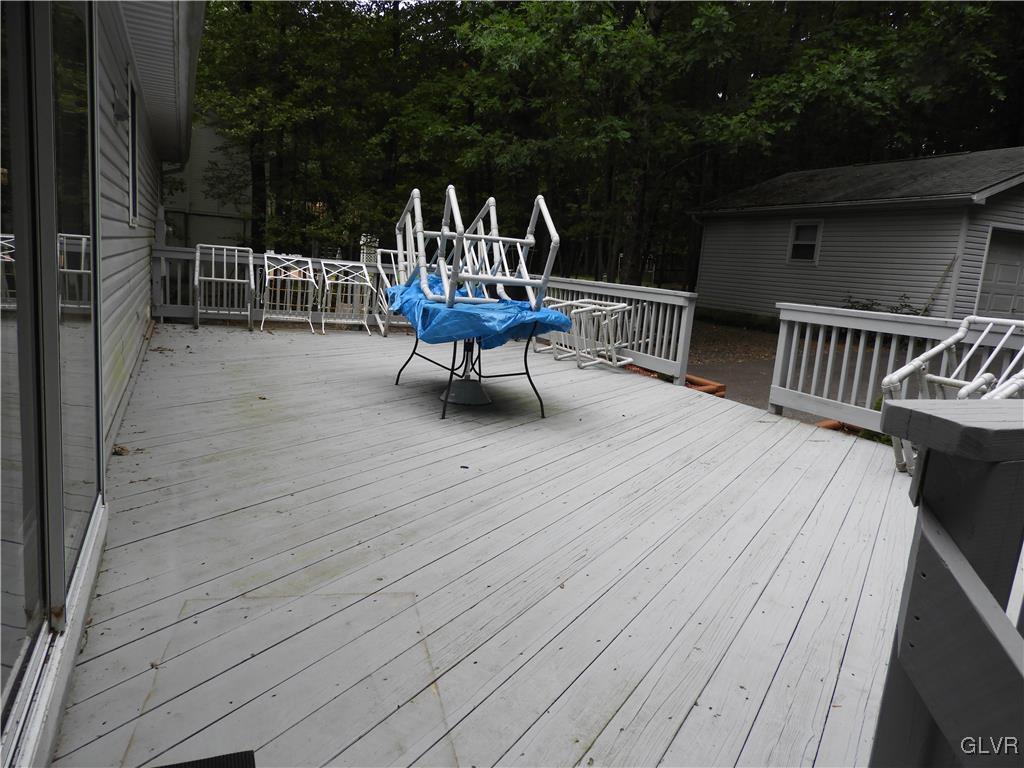 115 Sassafras Road Albrightsville, PA 18210 - Photo 12 of 41 Large Back Deck