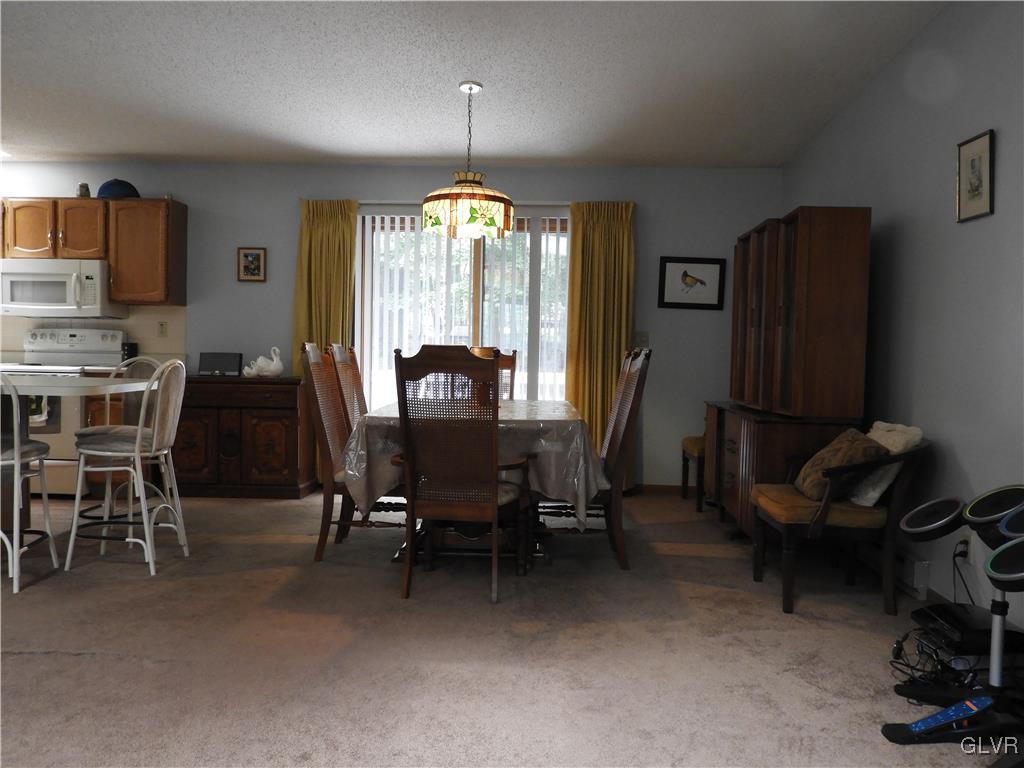 115 Sassafras Road Albrightsville, PA 18210 - Photo 22 of 41 Plenty of Room to Entertain