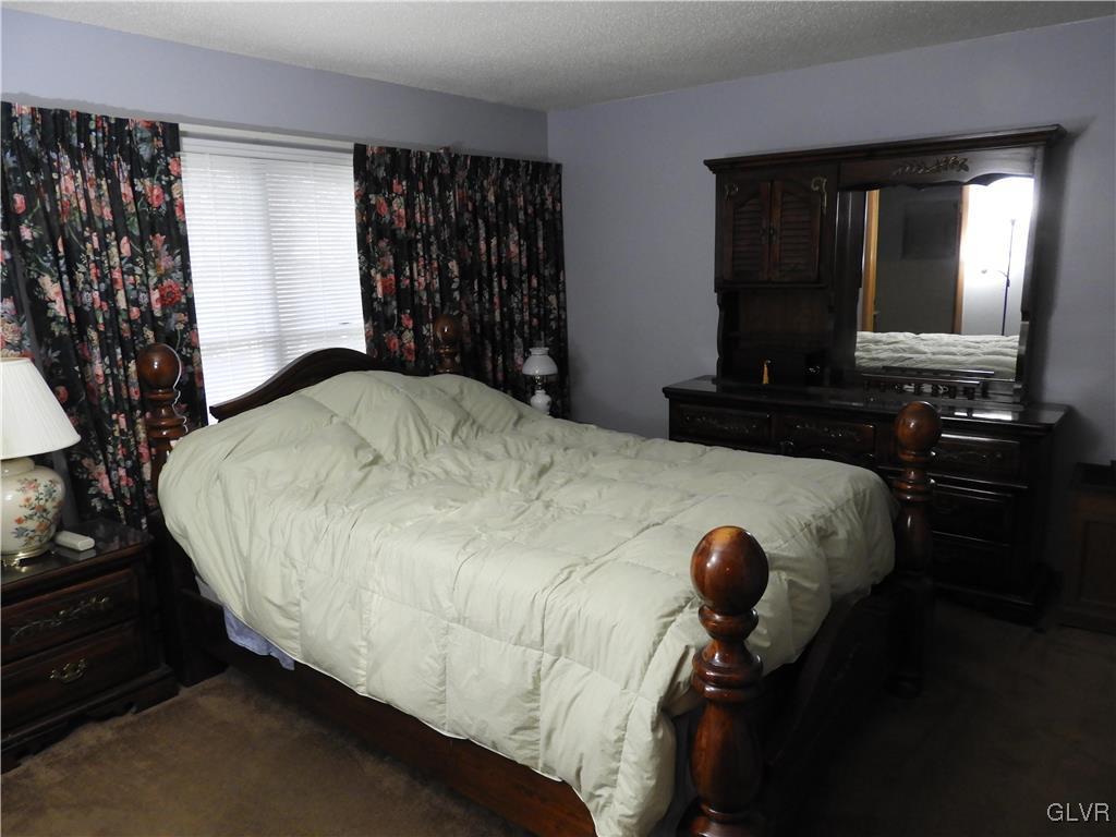 115 Sassafras Road Albrightsville, PA 18210 - Photo 30 of 41 Master Bedroom