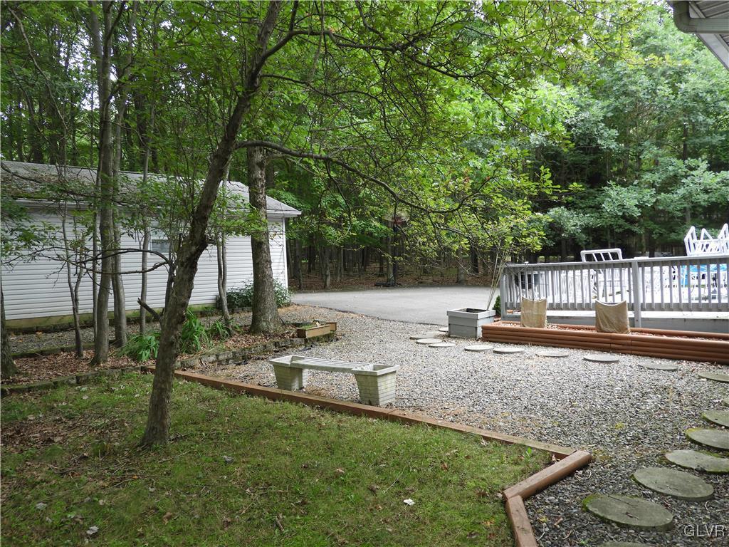 115 Sassafras Road Albrightsville, PA 18210 - Photo 7 of 41 Plenty of Room