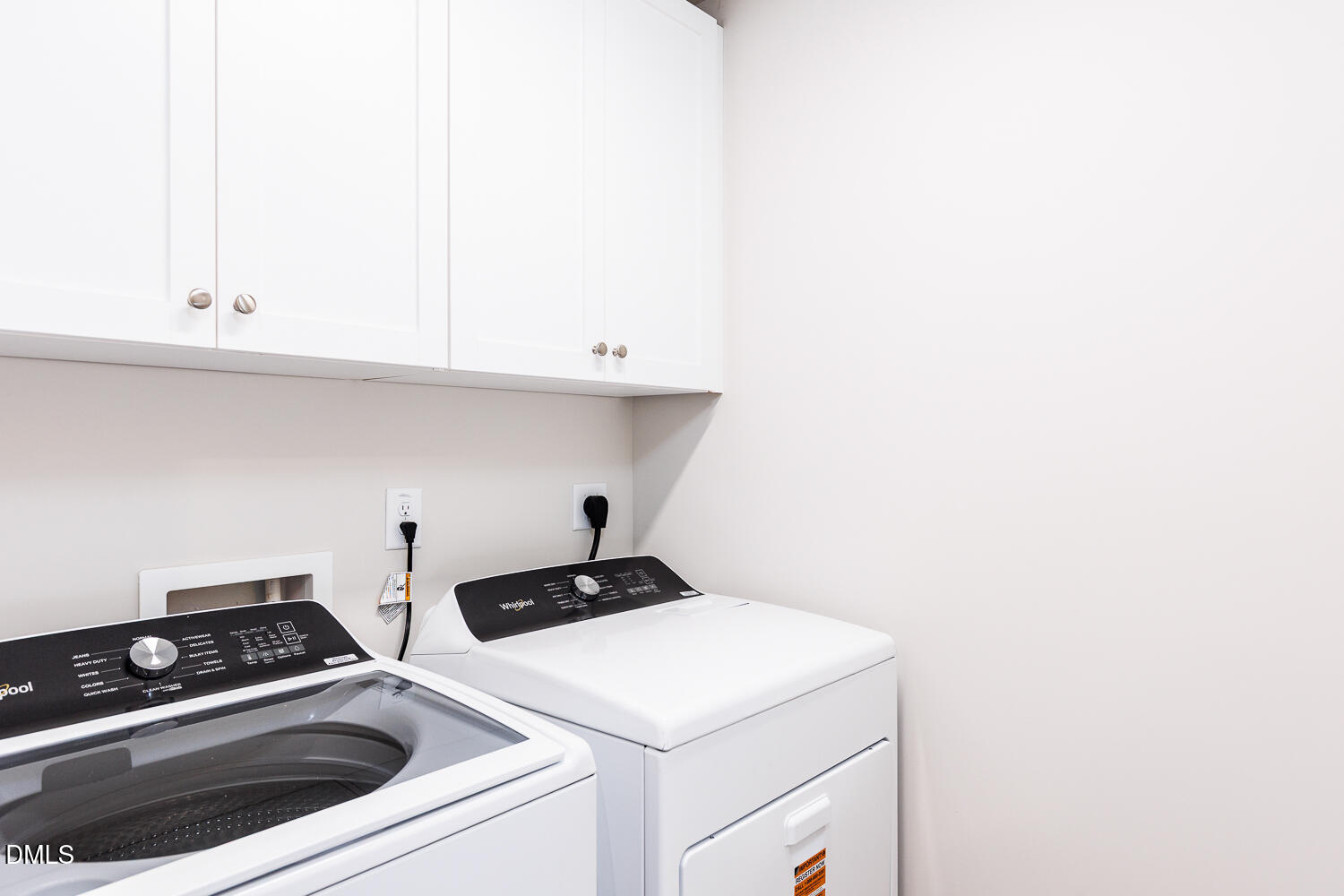 136 Siebold Street Garner, NC 27529 - Photo 27 of 43 a utility room with dryer and washer