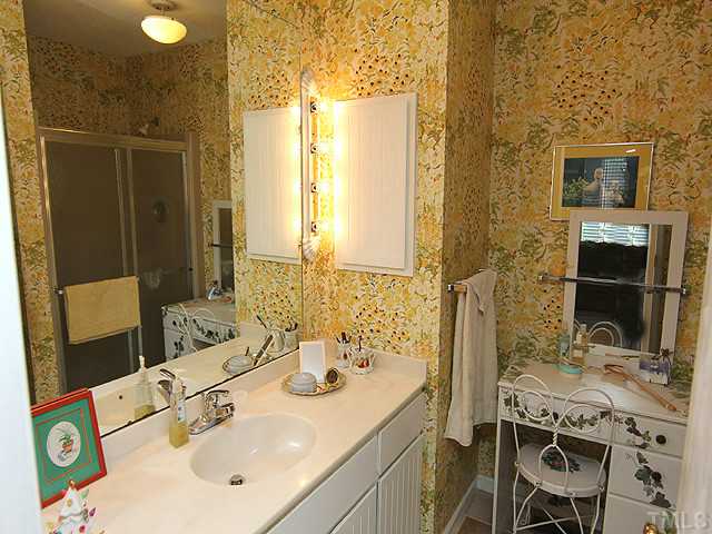 2856 Rue Sans Famille Raleigh, NC 27607 - Photo 8 of 14