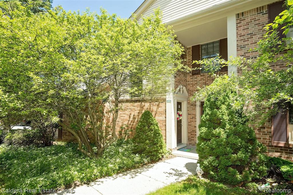 36922 Ridgedale Court Farmington Hills, MI 48331 - Photo 41 of 44