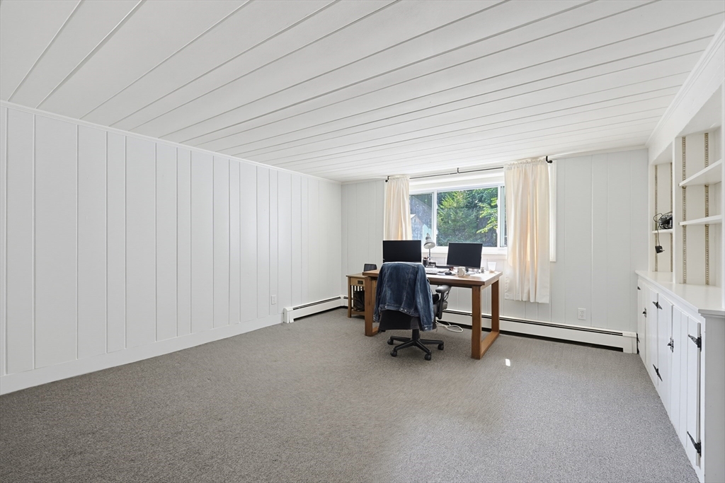 18 Prairie Avenue Bellingham, MA 02019 - Photo 28 of 42