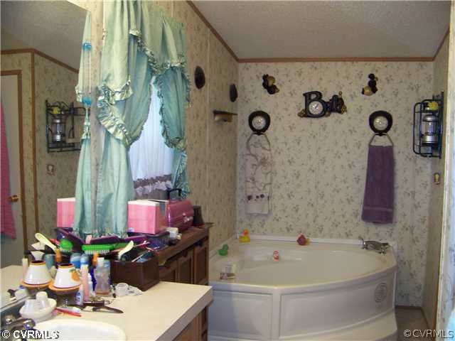 Master Bath - Master bath with garden tub and sepa