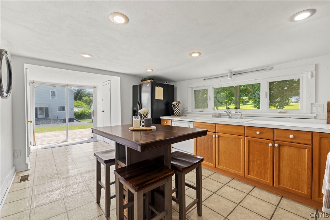 586 Stump Road Skaneateles Falls, NY 13153 - Photo 13 of 49