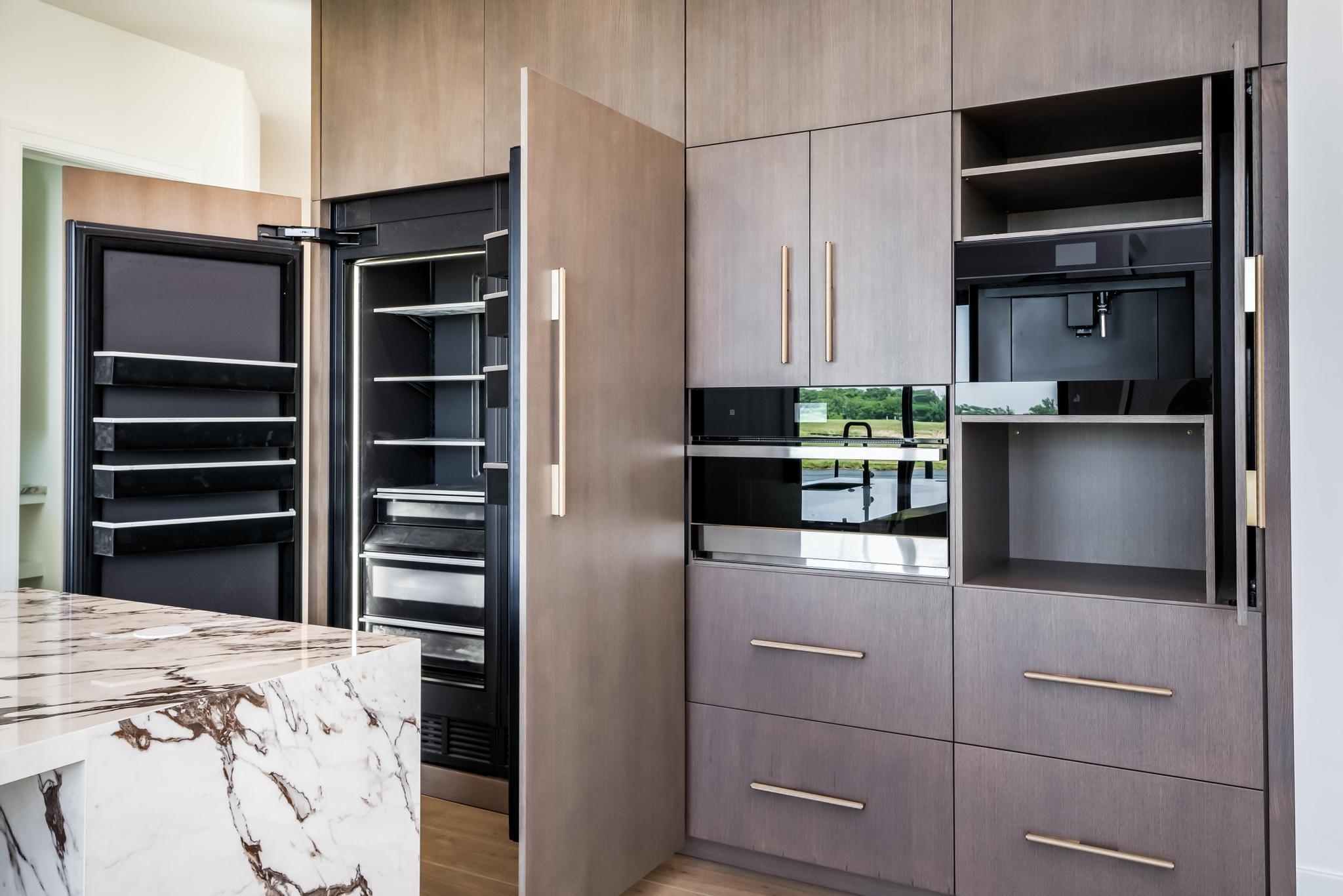 2215 Paradise Circle Wichita, KS 67205 - Photo 12 of 36