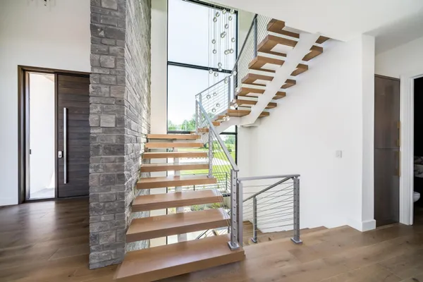 $1,950,000 | 2215 Paradise Circle, Wichita, KS 67205