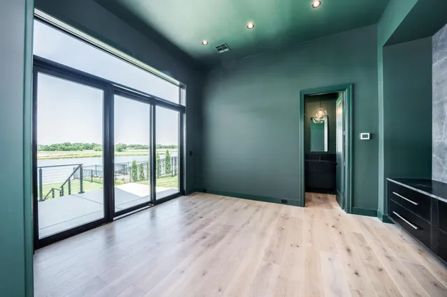 $1,950,000 | 2215 Paradise Circle, Wichita, KS 67205