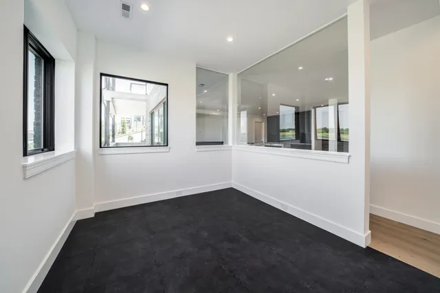 $1,950,000 | 2215 Paradise Circle, Wichita, KS 67205