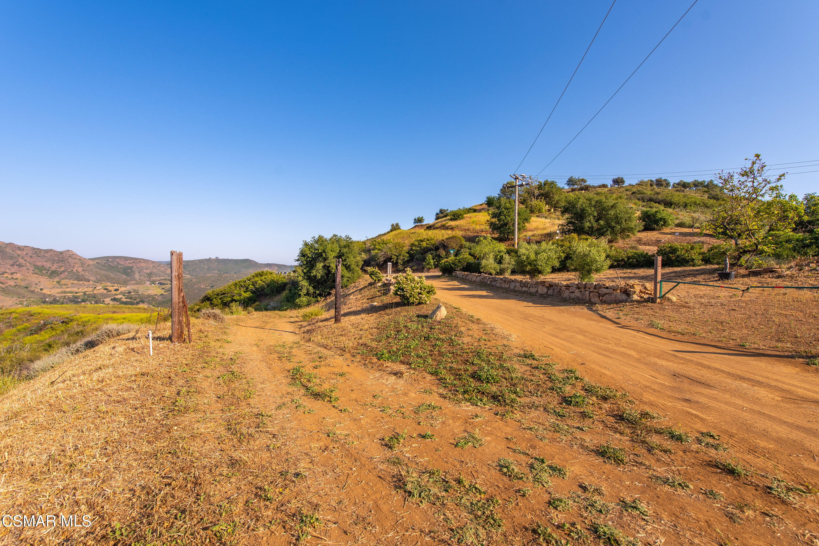0 Malibu Road Agoura Hills, CA 91301 - Photo 3 of 33 a view of an ocean