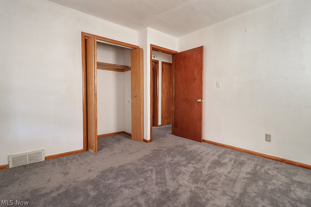 2827 Snow Road, Unit 2825 Cleveland, OH 44134 - Photo 20 of 28