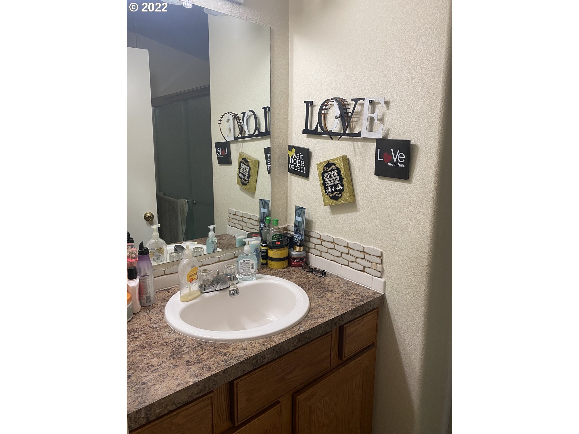 3016 Rainbow Loop, Unit 37 Hubbard, OR 97032 - Photo 11 of 15 Gallery Image 11