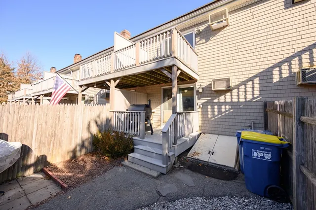 $380,000 | 29 Douglas Drive, Unit 29, East Bridgewater, MA 02333