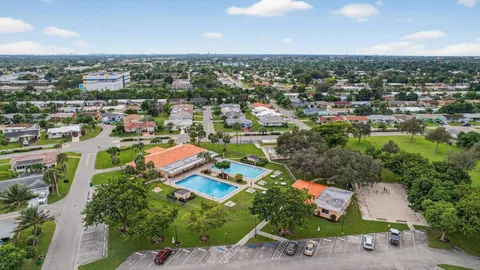 $289,000 | 4305 Northwest 49th Drive, Tamarac, FL 33319