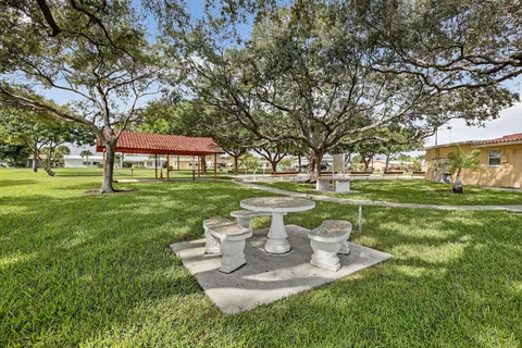 $289,000 | 4305 Northwest 49th Drive, Tamarac, FL 33319