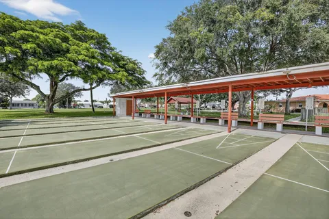 $299,950 | 4305 Northwest 49th Drive, Tamarac, FL 33319