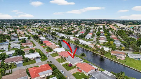 $299,950 | 4305 Northwest 49th Drive, Tamarac, FL 33319