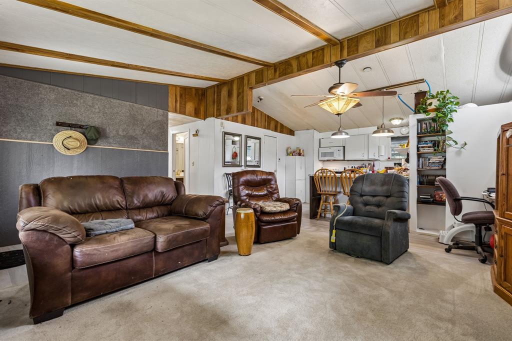 1454 Forrest Trail Azle, TX 76020 - Photo 6 of 23
