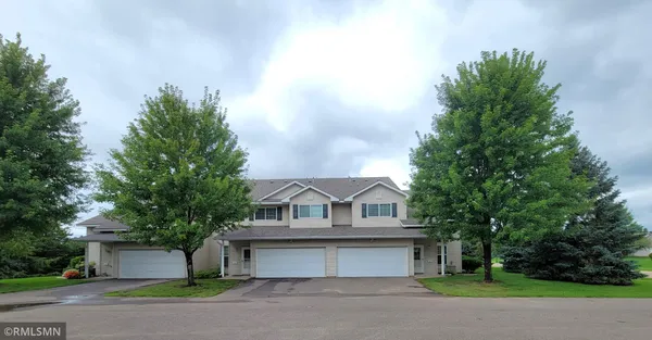 $2,000 | 10 Bridgewater Trail, Hudson, WI 54016