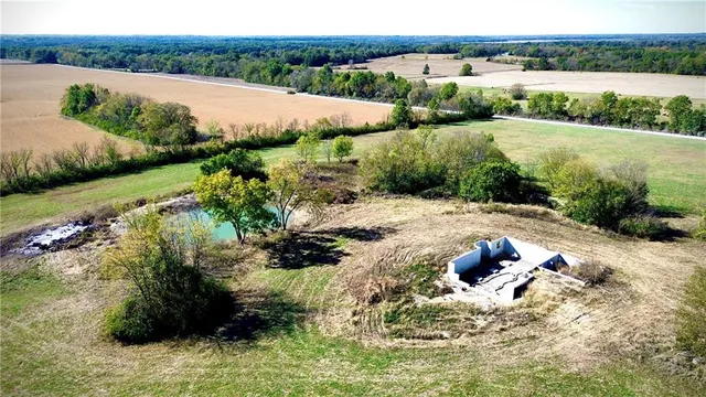 $360,000 | 44507 East 349th Street, Creighton, MO 64739