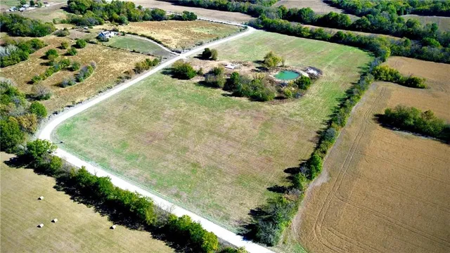 $360,000 | 44507 East 349th Street, Creighton, MO 64739