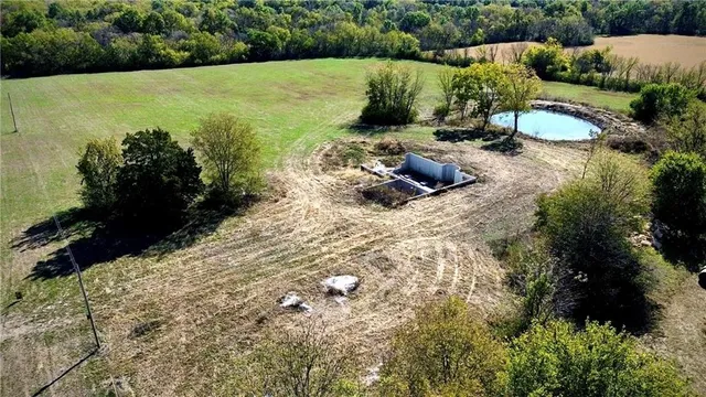 $360,000 | 44507 East 349th Street, Creighton, MO 64739