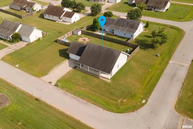 $199,900 | 5627 Red Fox Drive, Carterville, IL 62918