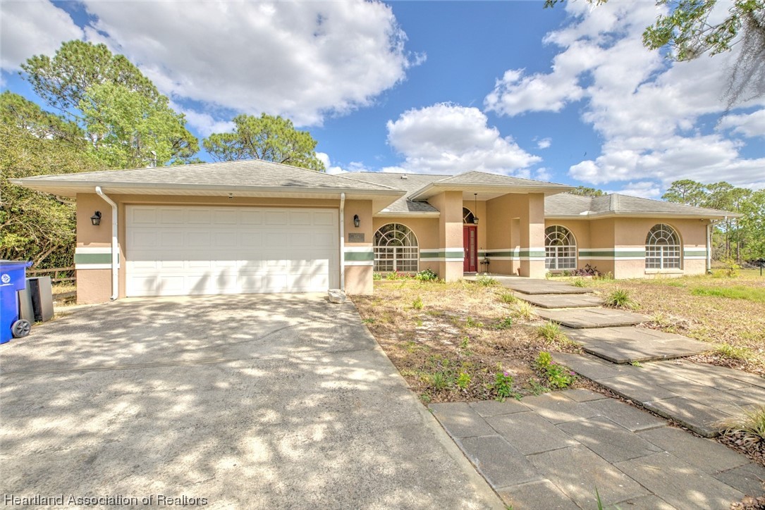 5716 Wolf Road Sebring, FL 33875 - Photo 1 of 31 Gallery Image 1