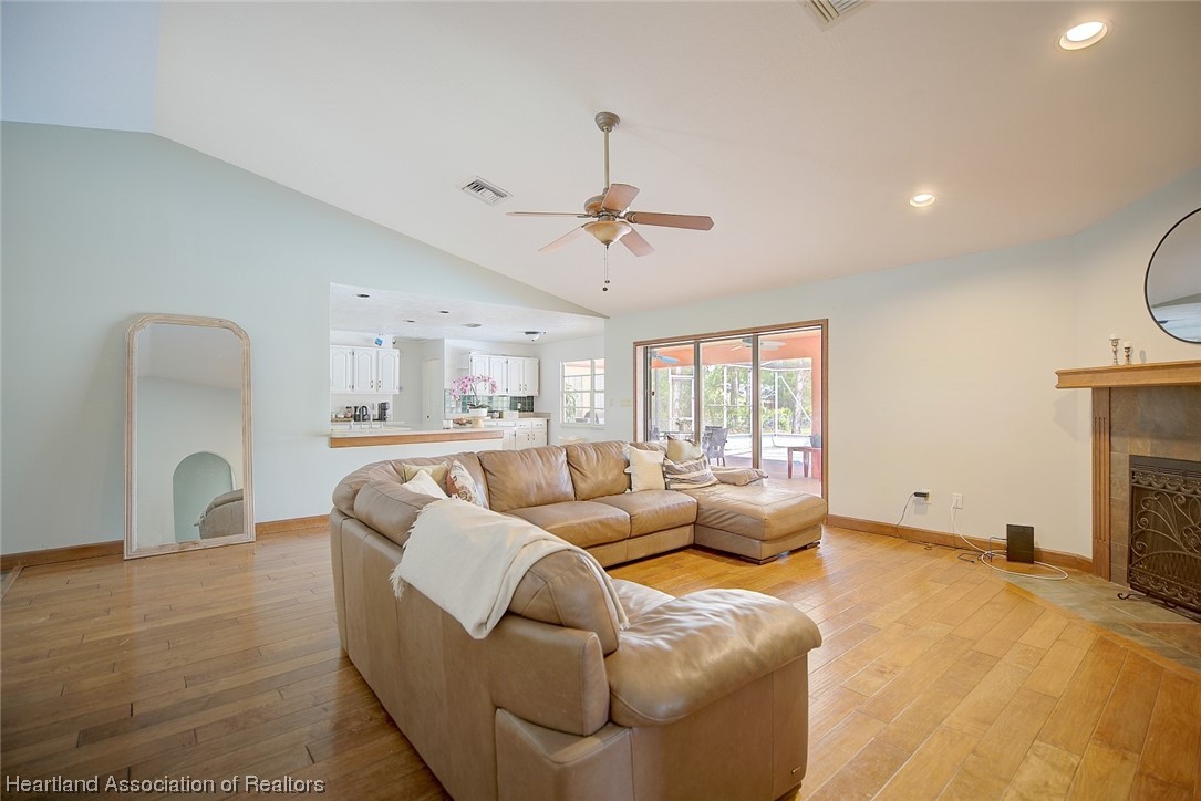 5716 Wolf Road Sebring, FL 33875 - Photo 4 of 31 Gallery Image 4