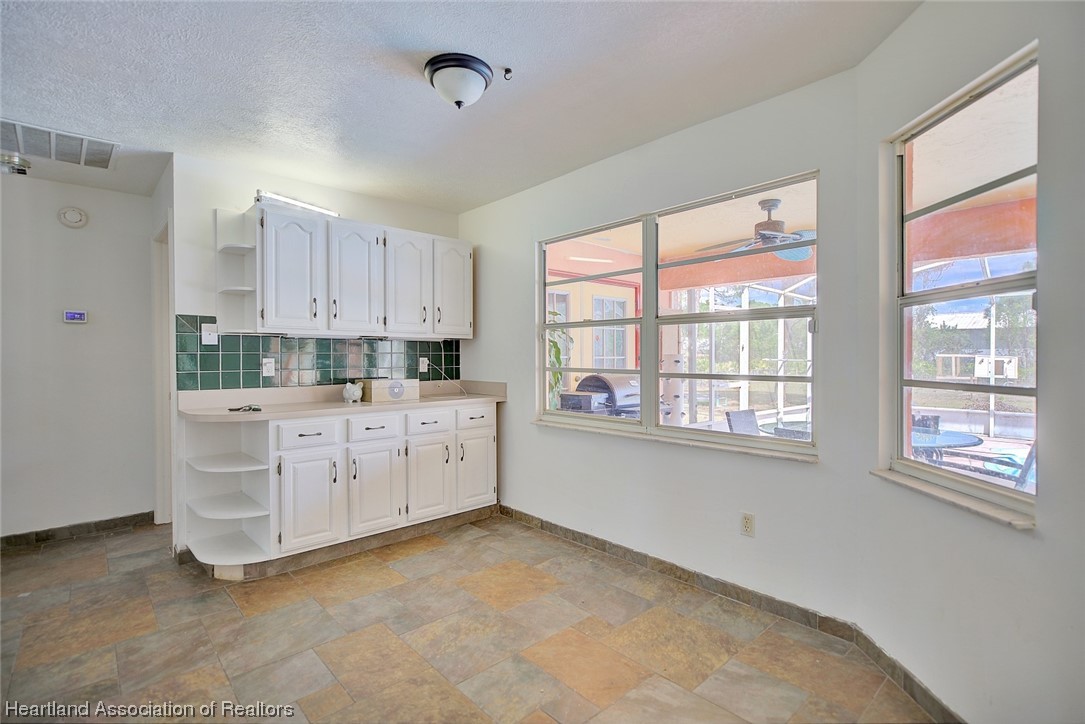 5716 Wolf Road Sebring, FL 33875 - Photo 9 of 31 Gallery Image 9