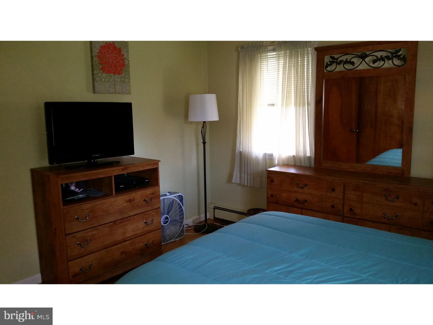 31 Alton Road Trenton, NJ 08619 - Photo 13 of 18 Bedroom